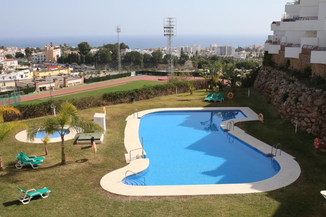 Andaluz Apartments Mar De Нерха Екстериор снимка