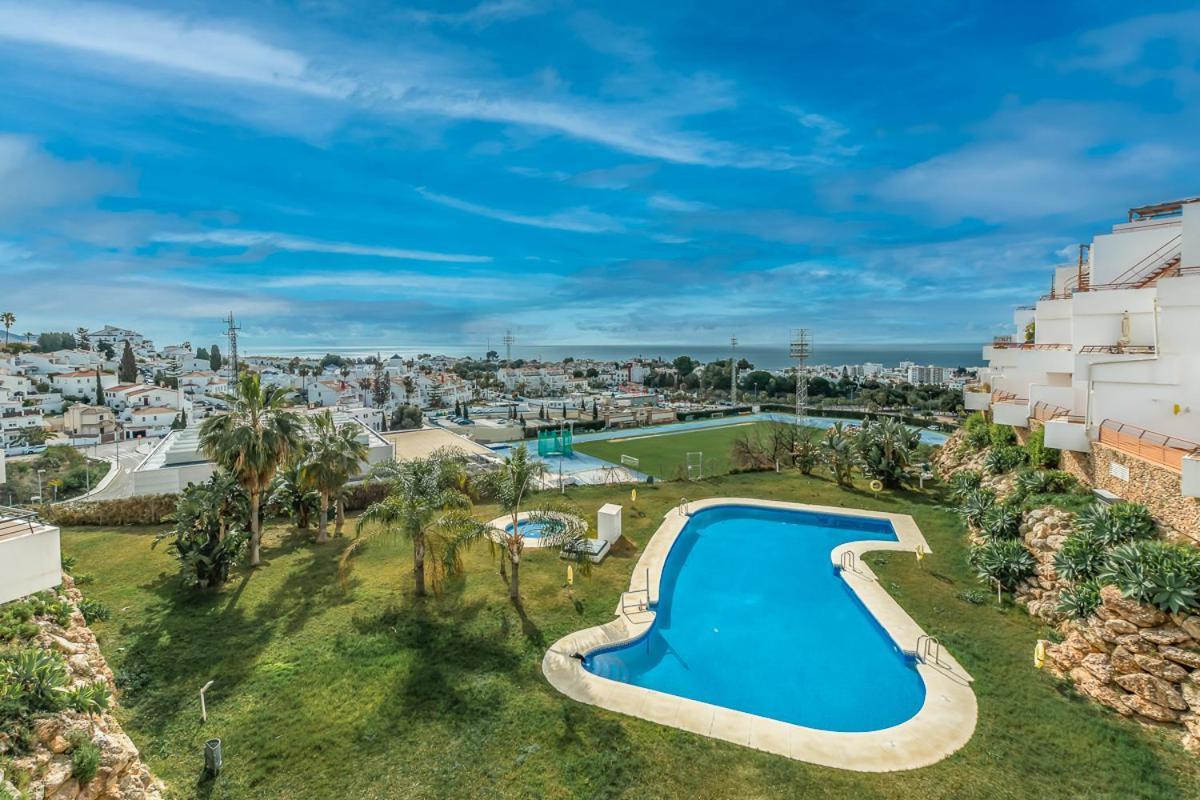 Andaluz Apartments Mar De Нерха Екстериор снимка