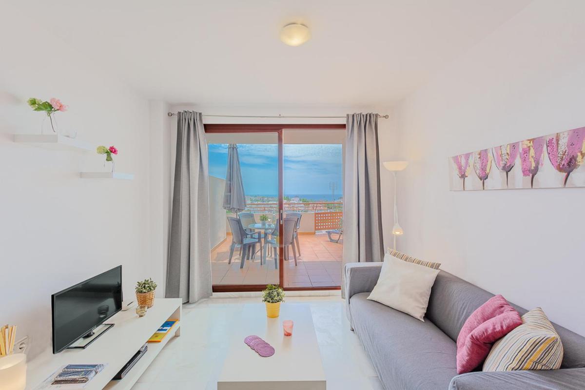 Andaluz Apartments Mar De Нерха Екстериор снимка