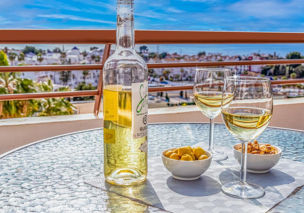 Andaluz Apartments Mar De Нерха Екстериор снимка
