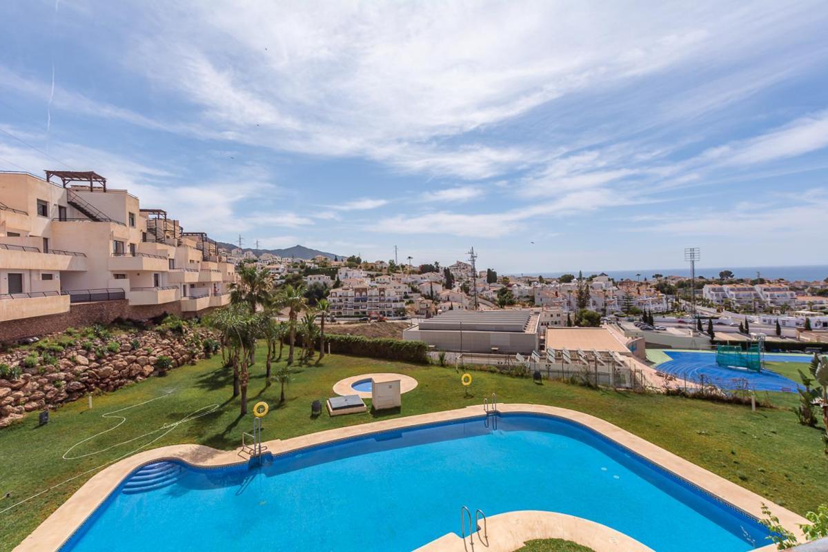 Andaluz Apartments Mar De Нерха Екстериор снимка